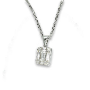 pendentif taille émeraude diamants or blanc 18 carats