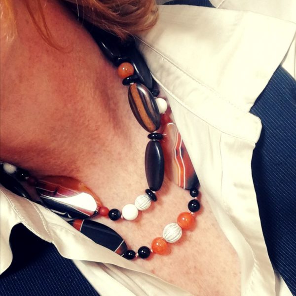 Sautoir/collier double rang en agates, cornaline, onyx, et bois sur argent 925 – Image 2