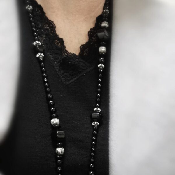 SAUTOIR COLLIER DOUBLE RANG "LAMPIONS" ONYX ET ARGENT 925 NOIRCI – Image 2