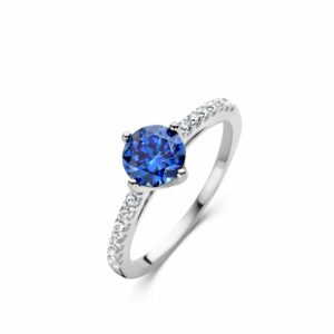 Bague argent 925 solitaire accompagné oxydes bleu tanzanite