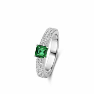bague pierre verte imitation taille émeraude argent 925 et oxydes de zirconium