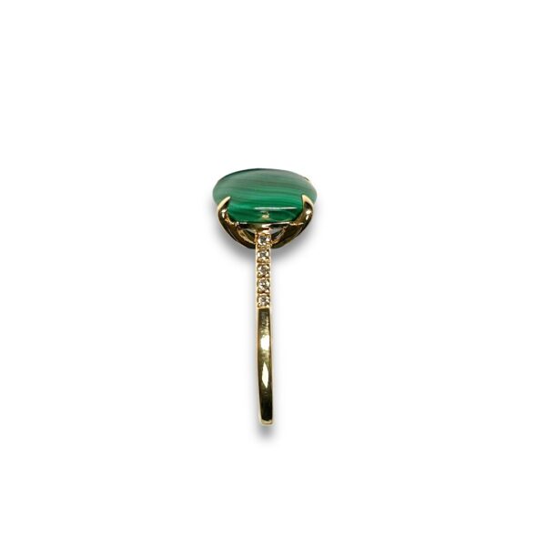 bague Isabelle Langlois coussin cabochon Malachite diamants or rose 18 carats – Image 2