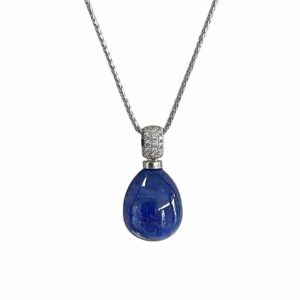 Pendentif goutte cabochon Tanzanite naturelle et diamants or blanc 18 carats. Cherbourg